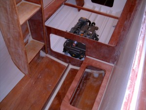Aft cabin with engine