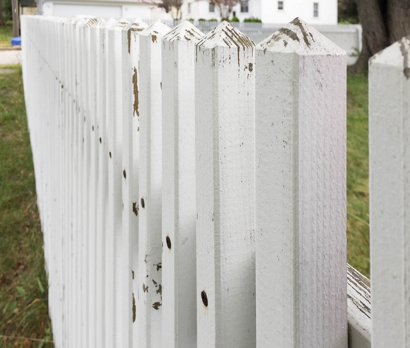 epoxy fence picket points