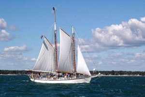 gaff repair on Appledore IV and V