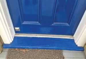 Epoxy coated door threshold